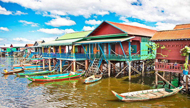 Kampong Phluk Floating Village Tour